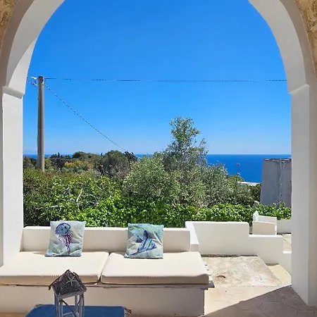 Carlotta By Lovesud Holiday home