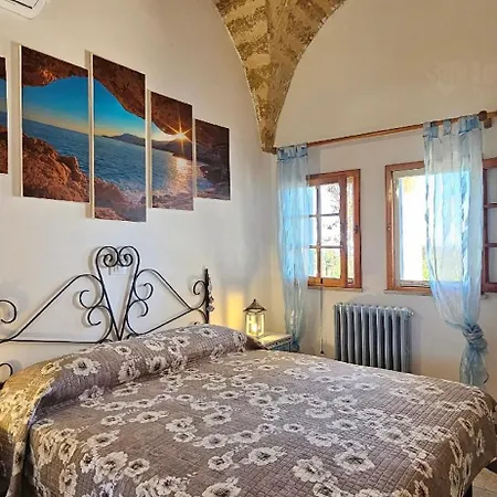 Carlotta By Lovesud Holiday home *