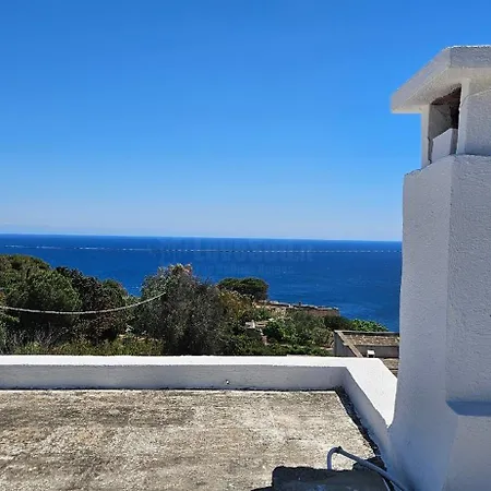 Carlotta By Lovesud Holiday home